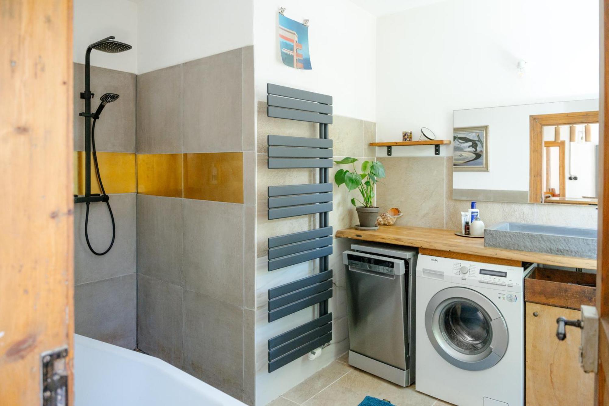 The Upholstery Tinyhouse Deluxe Eco Chalet Kreativ Citynah Chemnitz Extérieur photo