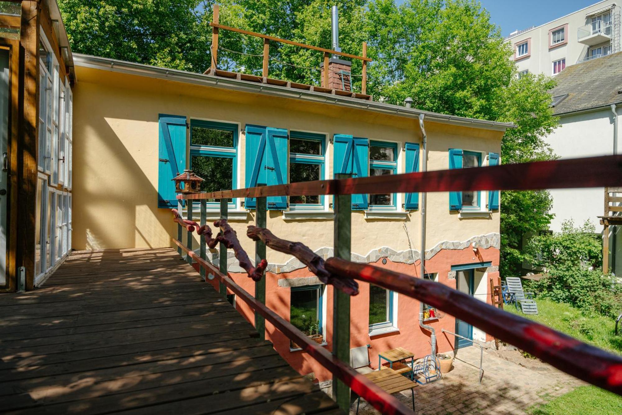 The Upholstery Tinyhouse Deluxe Eco Chalet Kreativ Citynah Chemnitz Extérieur photo